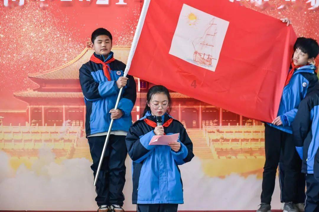 GEN中单采访抱怨，自己留队实属无奈，不然就要去LPL了
